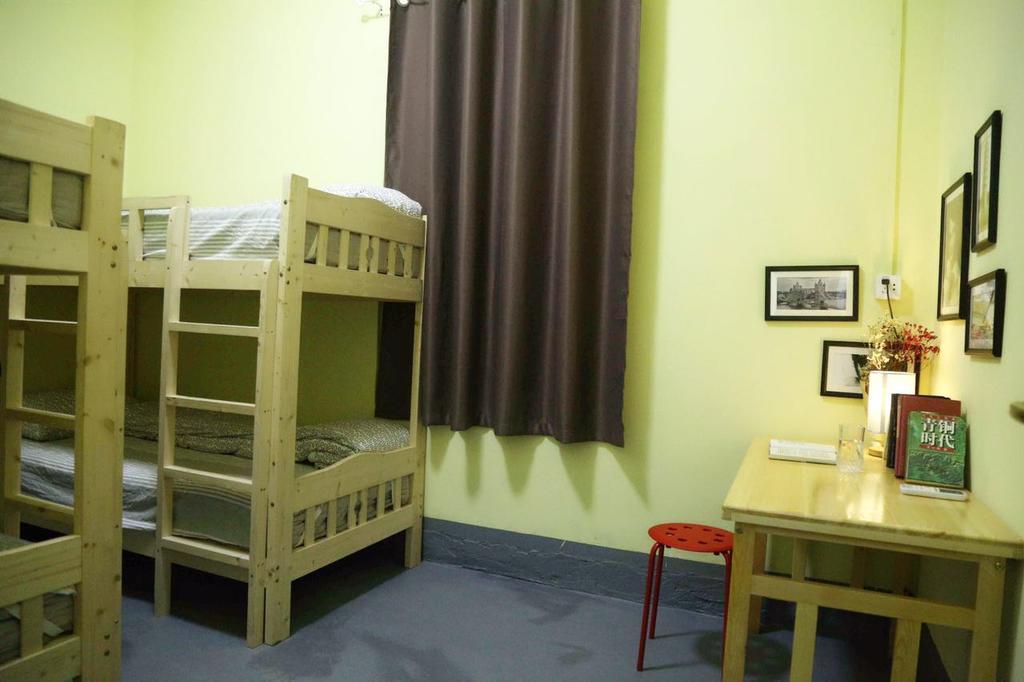Zhaohuaxishi Youth Hostel Kuangcsou Kültér fotó